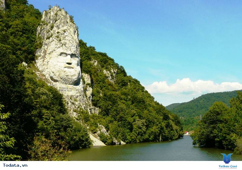 tour châu âu, du thuyền trên sông Danube, khám phá đông âu - Ảnh 2 tour châu âu, du thuyền trên sông Danube, khám phá đông âu - Ảnh 2